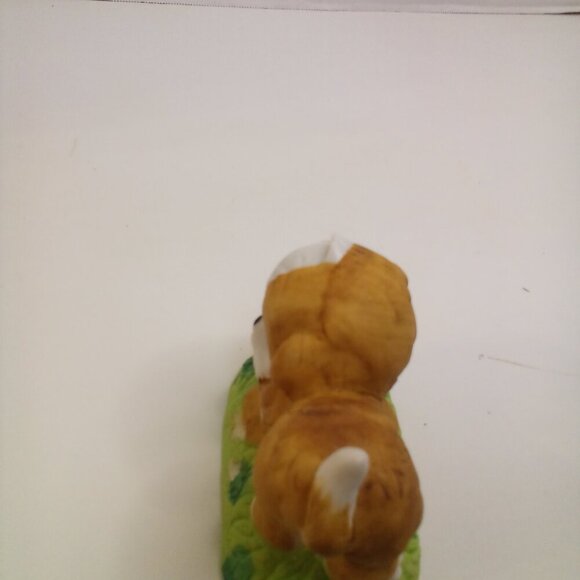 Vintage Big Eyed Dog Puppy Figure Porcelain Hound With Ladybug - Picture 7 of 10